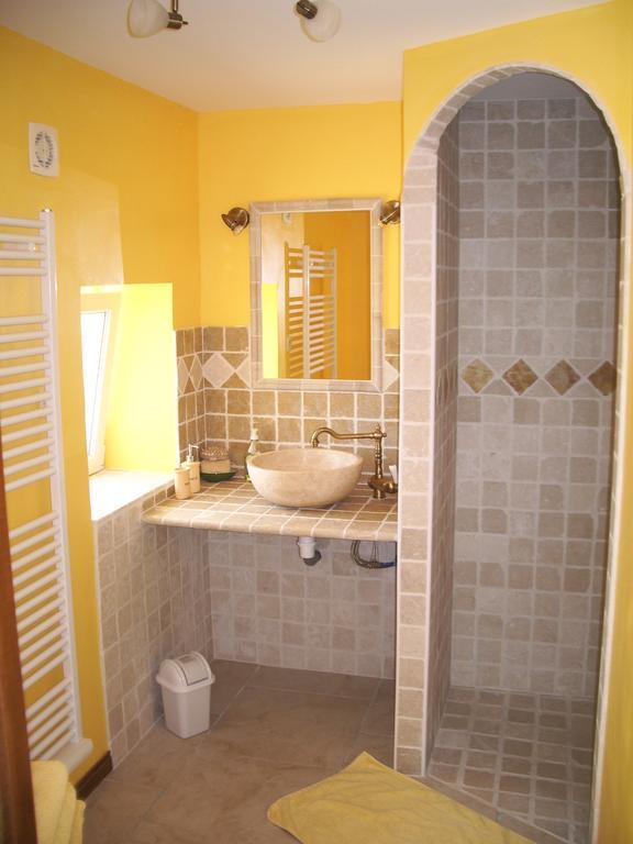 Le Mas Fa Sua Bed and Breakfast Malataverne Esterno foto